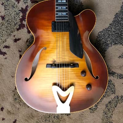 Roger Borys B-120 Deluxe 2012 Honeyburst image 1