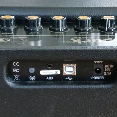 Positive Grid Spark 40 40-Watt 2x4" Modeling Guitar Combo Black with Carry Bag - Mint image 4