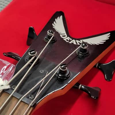 Dean V Bass Fretless Black image 14