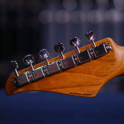 SUHR CLASSIC S VINTAGE LIMITED EDITION LAKE PLACID BLUE image 9
