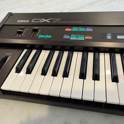 Yamaha DX7 Synthesizer (Mark I)