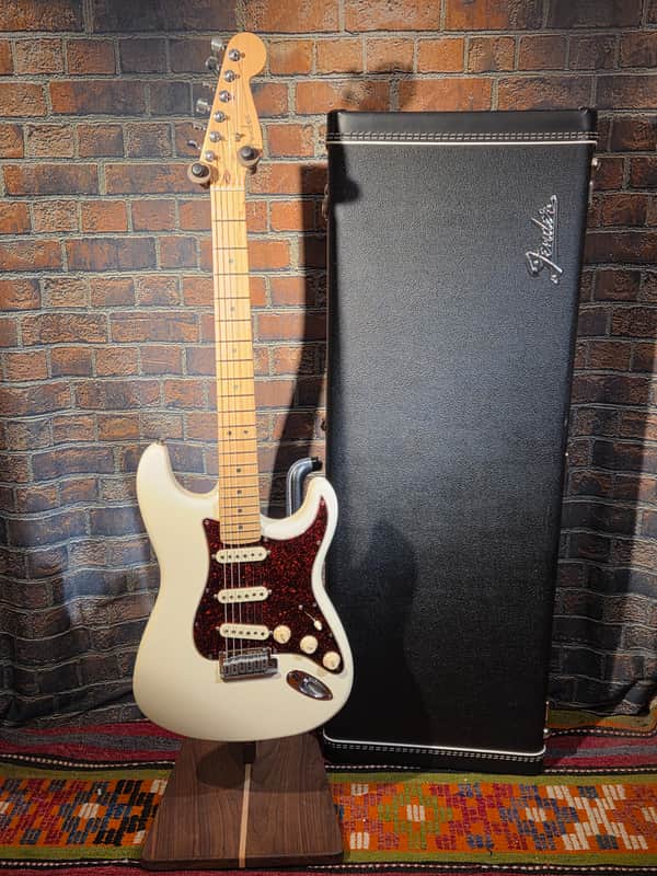 Fender 1993 Custom Shop Closet Classic Stratocaster Olympic White w/ Fender G&G HSC image 1