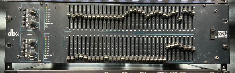 dbx 3231L Dual 1/3 Octave Graphic EQ | Reverb Canada