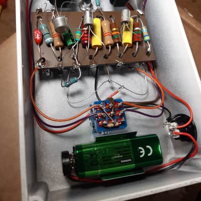 Ghost Effects FUTURA 2026 Ghost Temporal Research Tone Bender MK1 Bild 4