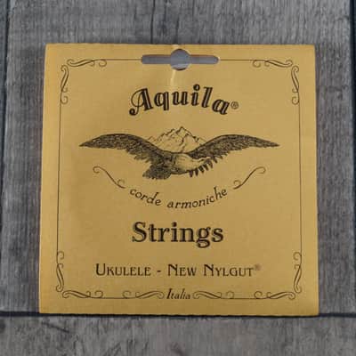 Aquila 4U Nylgut Ukulele String Set 'Soprano' High 'G' Bild 1