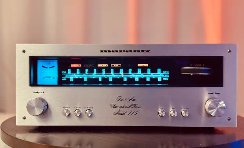 🚀🚀🚀 Vintage Marantz Model 115 FM/AM Stereo Tuner - Serviced +