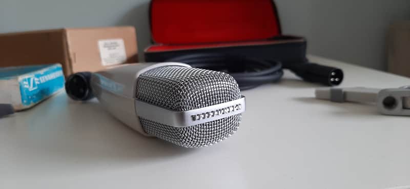 Sennheiser/Telefunken MD 421-2 Cardioid Dynamic Microphone 1960s - 1970s - White image 1