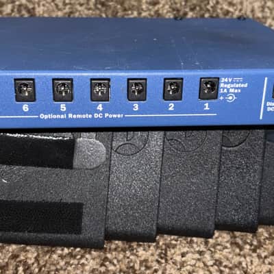 Aviom A-16II Personal Mixers w/ A-Net Hub, Set of 7 image 4