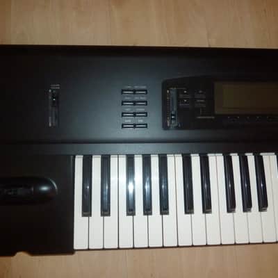 Korg 01/WFD 1990s - Black image 2