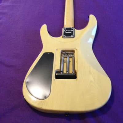 Charvel SDK-080 1993 transparent beige image 7
