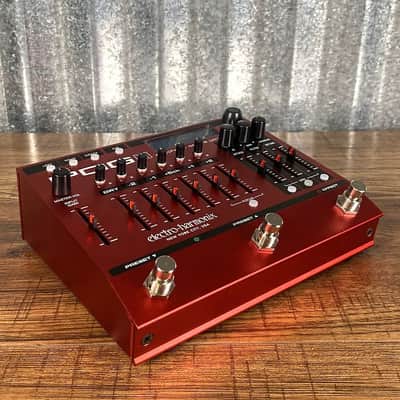 Electro-Harmonix EHX POG3 Polyphonic Octave Generator Guitar Bass Synth Effect Pedal image 3