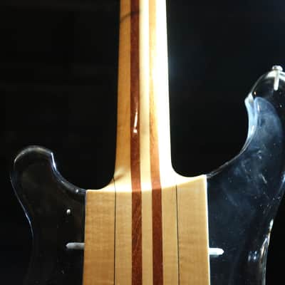 FMW-Guitars Rico Custom Rickenbacker 4001 Clone - transparent image 10