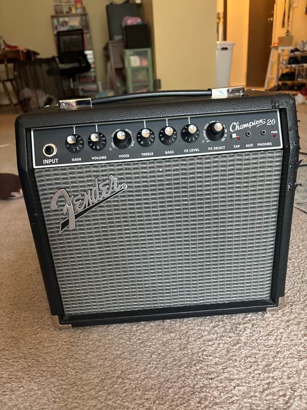Fender Champion 20 20-Watt 1x8" Guitar Practice Amp 2013 - 2024 - Black image 1