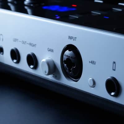 IK Multimedia iRig Keys I/O 49 Notes Keyboard Controller/Audio Interface for iOS/MAC/PC image 9