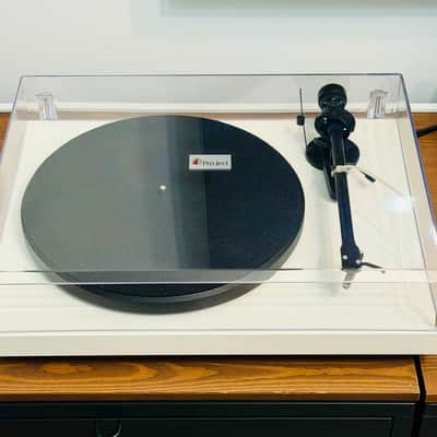 Immagine Pro-Ject Debut III Rare Vintage MINT Turntable Tested Working White Warranty - 2