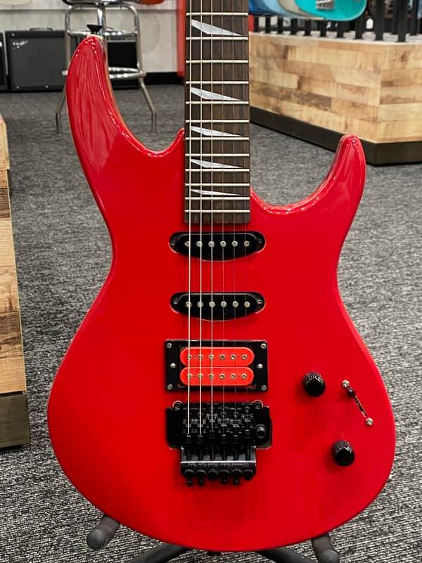 Aria Pro II Viper Series VP-40 Red Super Strat w/ Dimarzio