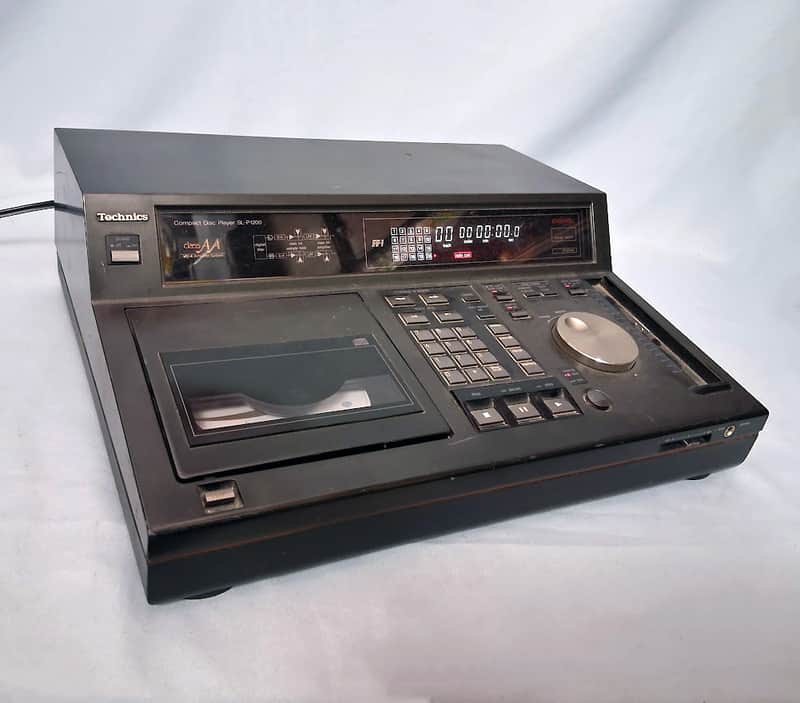 Technics SL-1200 Professional Stereo CD Player with pitch control - 1987 image 1