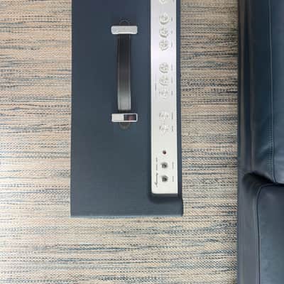 Harmony H650 Tube Combo Guitar Amplifier, 110-120US image 5