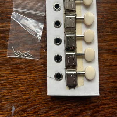 Kluson Deluxe 6-in-line tuners image 1