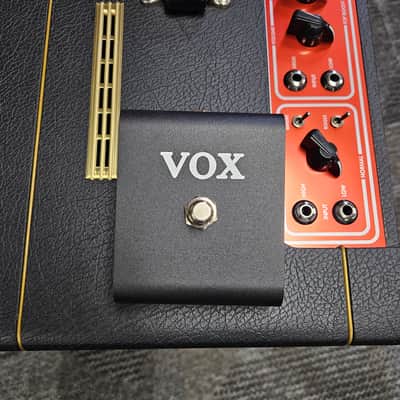 Vox AC15HWR1X Hand-Wired 2-Channel 15-Watt 1x12" Guitar Combo - Black image 13