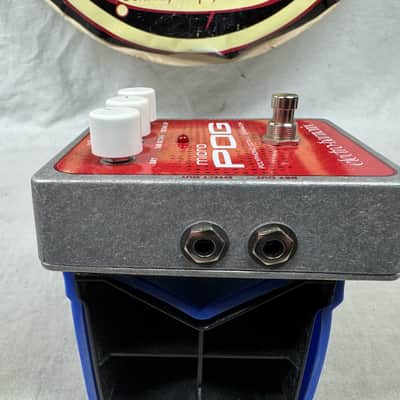 Electro-Harmonix Micro POG p.o.g. Polyphonic Octave Generator Pitch Shifter Harmonizer Pedal image 6