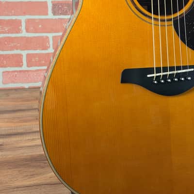 Yamaha AC5M ARE Concert Cutaway Acoustic-electric Guitar - Vintage Natural image 4