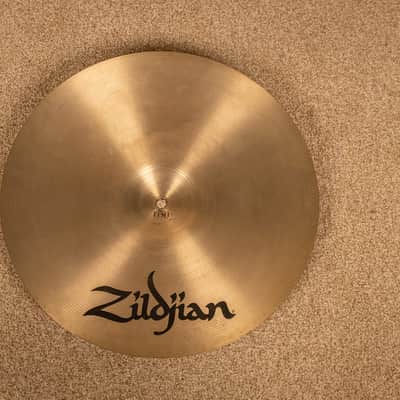 Zildjian 16" A Medium Thin Crash Cymbal 1141g image 2