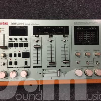 □【レア・300W】VESTAX 　DJ-6000M パワーアンプ □レア・300WVESTAX DJ-6000M パワーアンプ □レア・300W