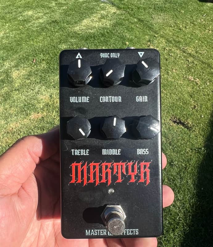 Master Effects Martyr - Black image 1