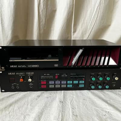 Akai S612 MIDI DIGITAL SAMPLER & MD280 SAMPLER DISK DRIVE w/ disk Bild 2