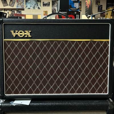Vox AC15 Tube Combo Amp image 1