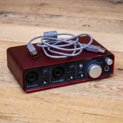 Focusrite Scarlett 2i2 USB Audio Recording Interface 2-i-2 Studio U283927 image 2