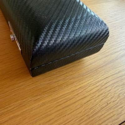 Wiseman traditional flute case 2015-18 - carbon-fibre effect finish image 8