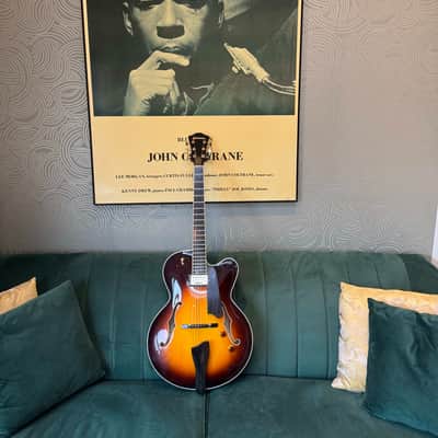 Eastman AR503CE Archtop Single Cutaway 2010 - Present - Sunburst image 1