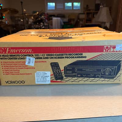 Emerson VCR4000 VHS VCR 1994 w/ Box Remote BRAND NEW IN BOX EXTREMELY RARE🔥 image 4