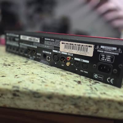 Line 6 POD xt Pro Rackmount Multi-Effect and Amp Modeler 2003 - 2008 - Red image 3