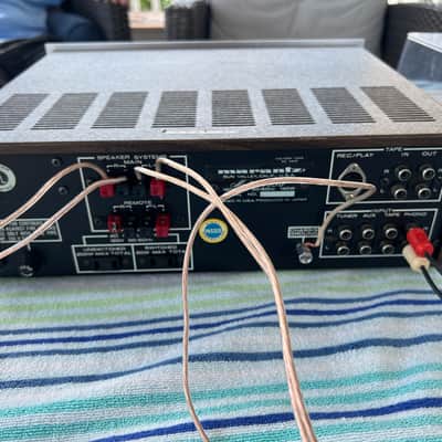Marantz  Model 1030 Integrated Amplifier image 4