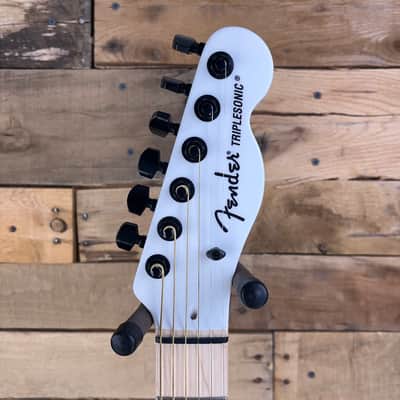 Fender Jack White Signature Triplesonic Acoustasonic Telecaster 2025 - Satin Arctic White with Black Top image 5