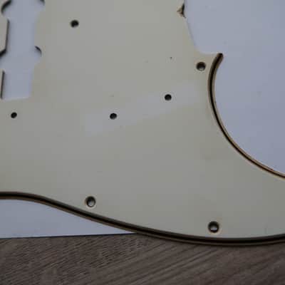 Fender Jazz Bass Pickguard 65 USA Vintage 62 thru 71 Lower finger rest 60's AVRI image 5