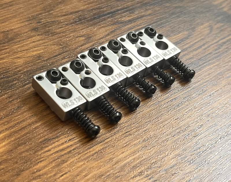 Wilkinson WLS130/S Locking Steel Saddles image 1