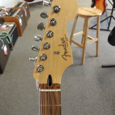 New Fender Player Duo-Sonic Electric Guitar, Pau Ferro Fingerboard - Sea Foam Green image 6