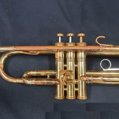 King Cleveland 600 Bb Trumpet Brass with Case, Good Playing Condition image 6