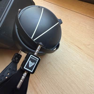 Audeze LCD-2 Closed-Back 2019 - Matte Carbon image 4