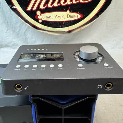 Universal Audio Arrow Thunderbolt Audio Recording Interface with Box image 3