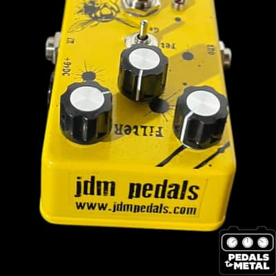 JDM Pedals The Hornet - Yellow - X17378 image 4