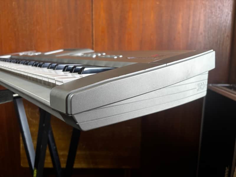 Korg TRINITY V3 MUSIC WORKSTATION 61 key Z1 MOSS w/ case | Reverb