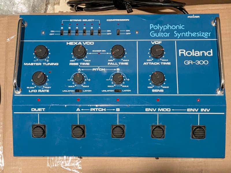 Roland GR300 Guitar Synthesizer 1980 - 1984 - Blue image 1