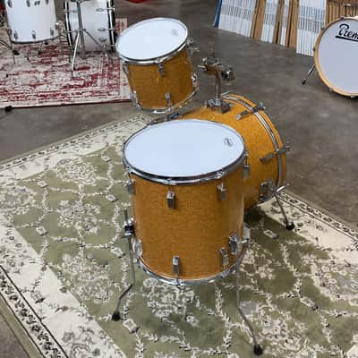 Tama Rockstar RM 3 Piece  Drum Set image 3