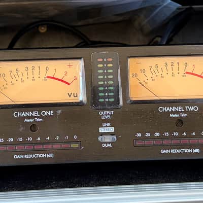 ART Pro VLA II 2-Channel Vactrol Compressor | Reverb