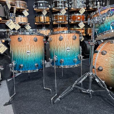 ~WOW!~ DW Collector's Series 333 Pure Maple 5-Piece 10/12/14/16/22 Drum Kit Set in Malibu Fade over Exotic Super Quilted Maple w/ Chrome Hardware image 3